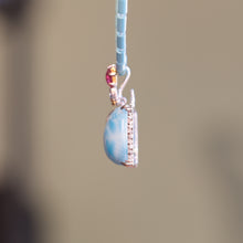 画像をギャラリービューアに読み込む, 青空と蜘蛛のネックレス